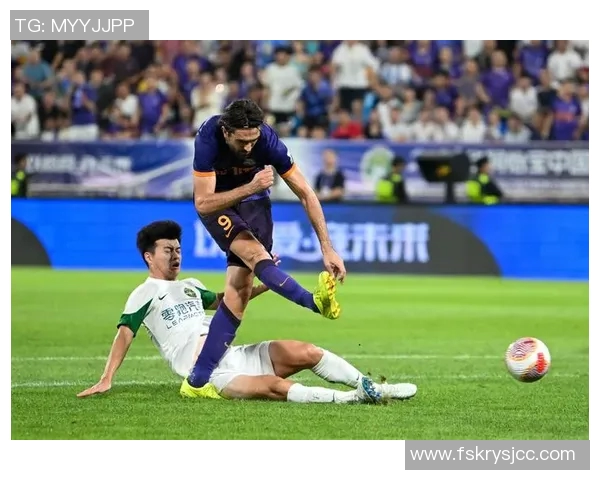 重庆足球队防反战术解析及其在联赛中的应用与成效探讨